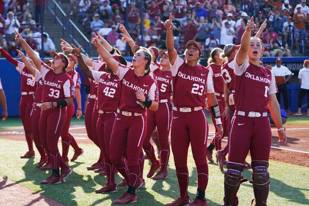 WCWS Oklahoma Texas Softball